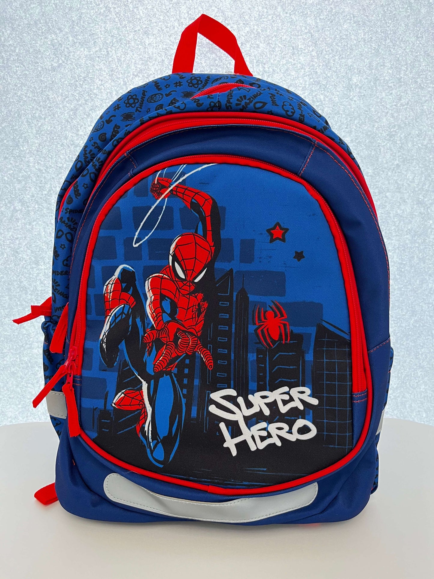 spider-man-rucksack-vorne